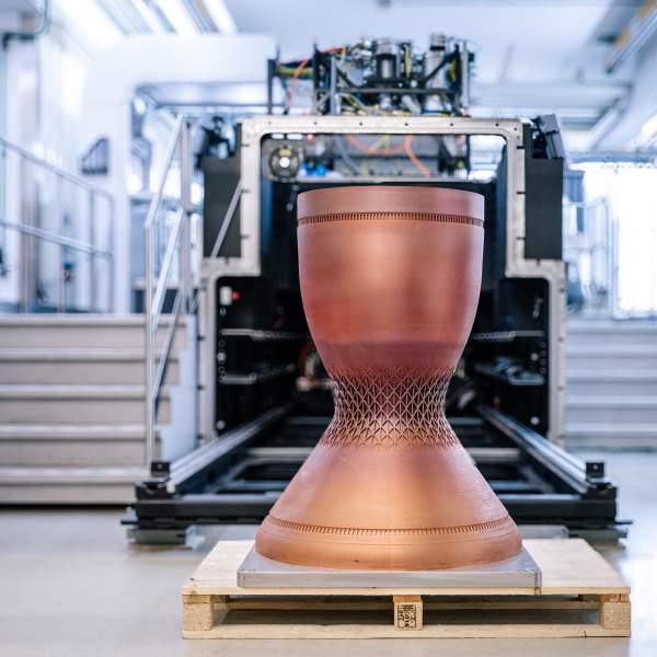 AMCM M 8K Prototype with Copper-Printed Combustion Chamber in Front